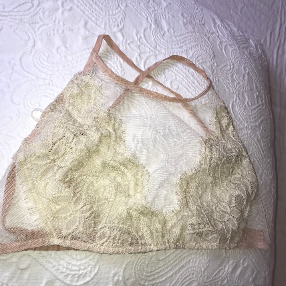 NWT mesh crop coquette bralette top with eyelash lace ivory